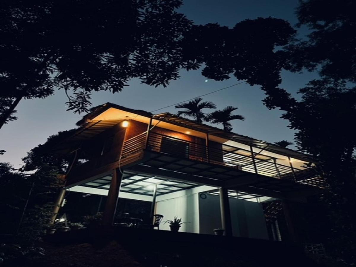 Kuruva Shoreline Wayanad Chegāt Exterior foto
